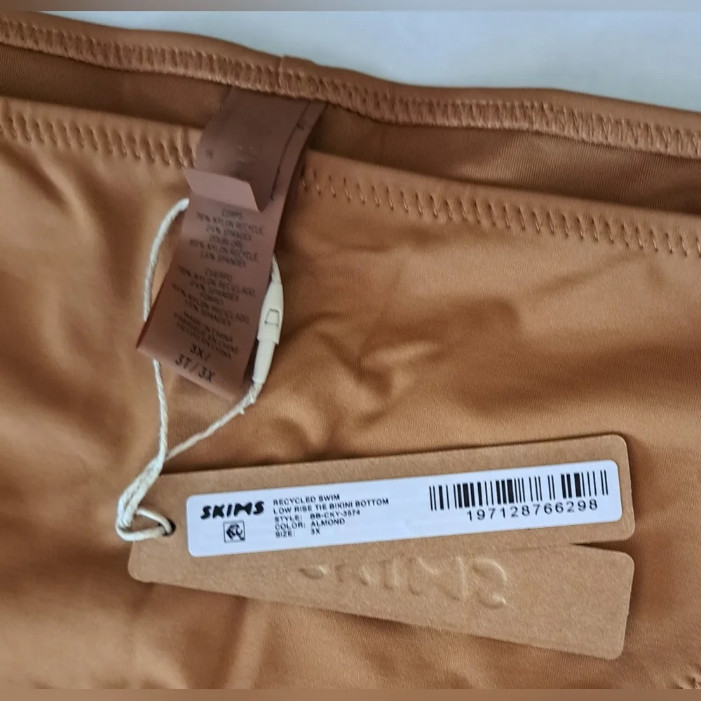 ❤️NWT SKIMS 2 Piece Swim T Shirt Top Dippy tie String Bikini Set Nude ALMOND 3X